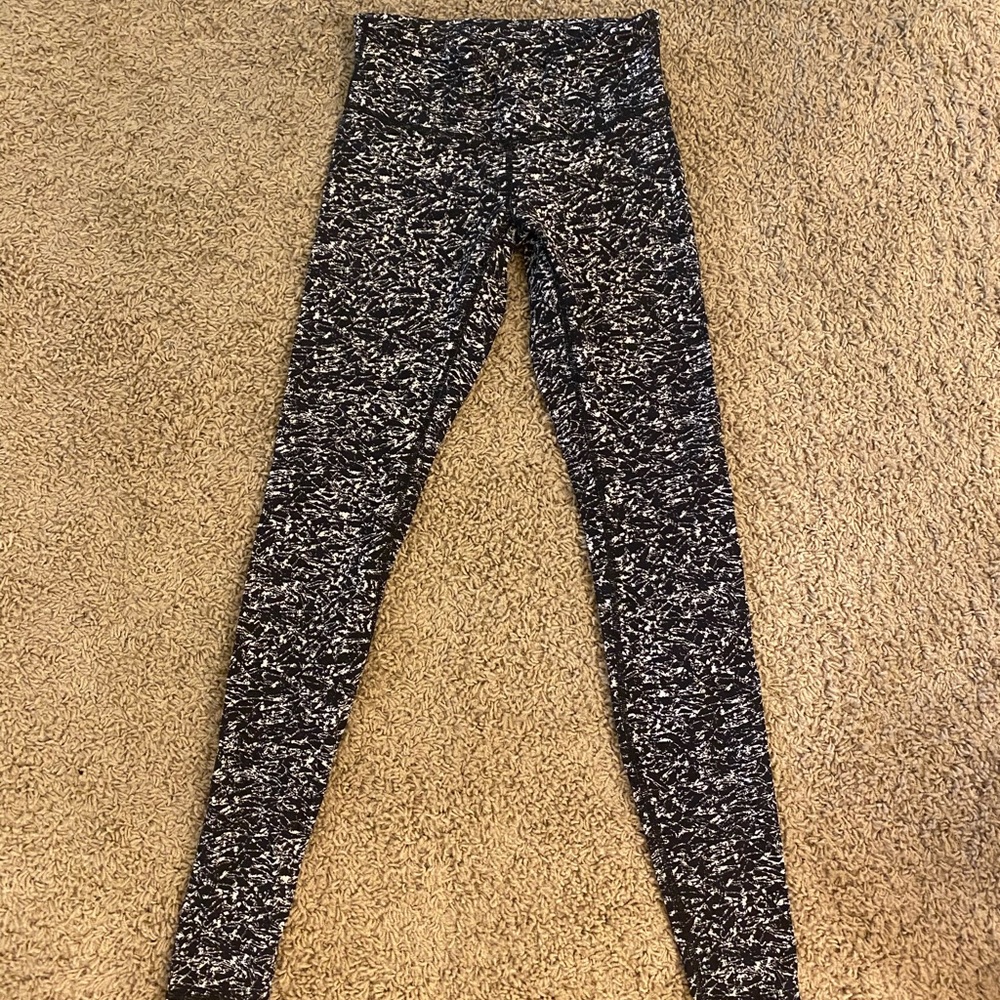 Lulu Lemon leggings
